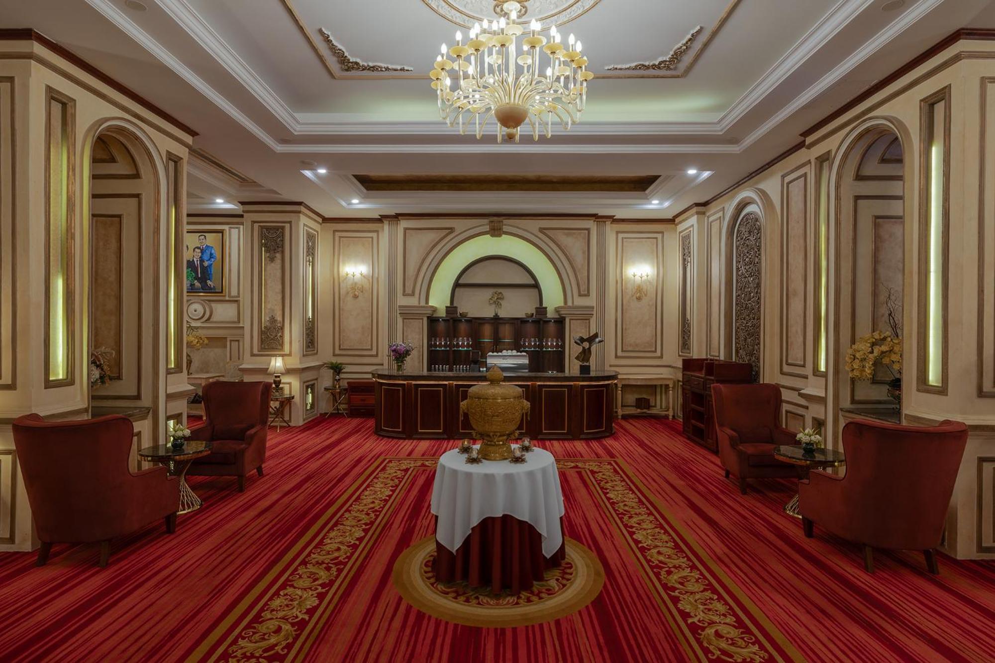 Anik Palace Hotel Phnom Penh Zewnętrze zdjęcie